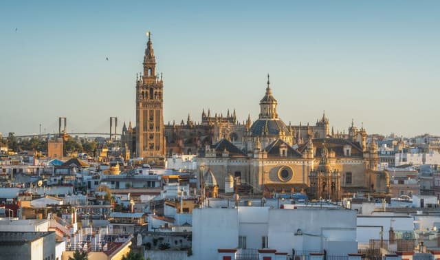 ¿Cómo conseguir asilo político en España? Guía completa para solicitantes